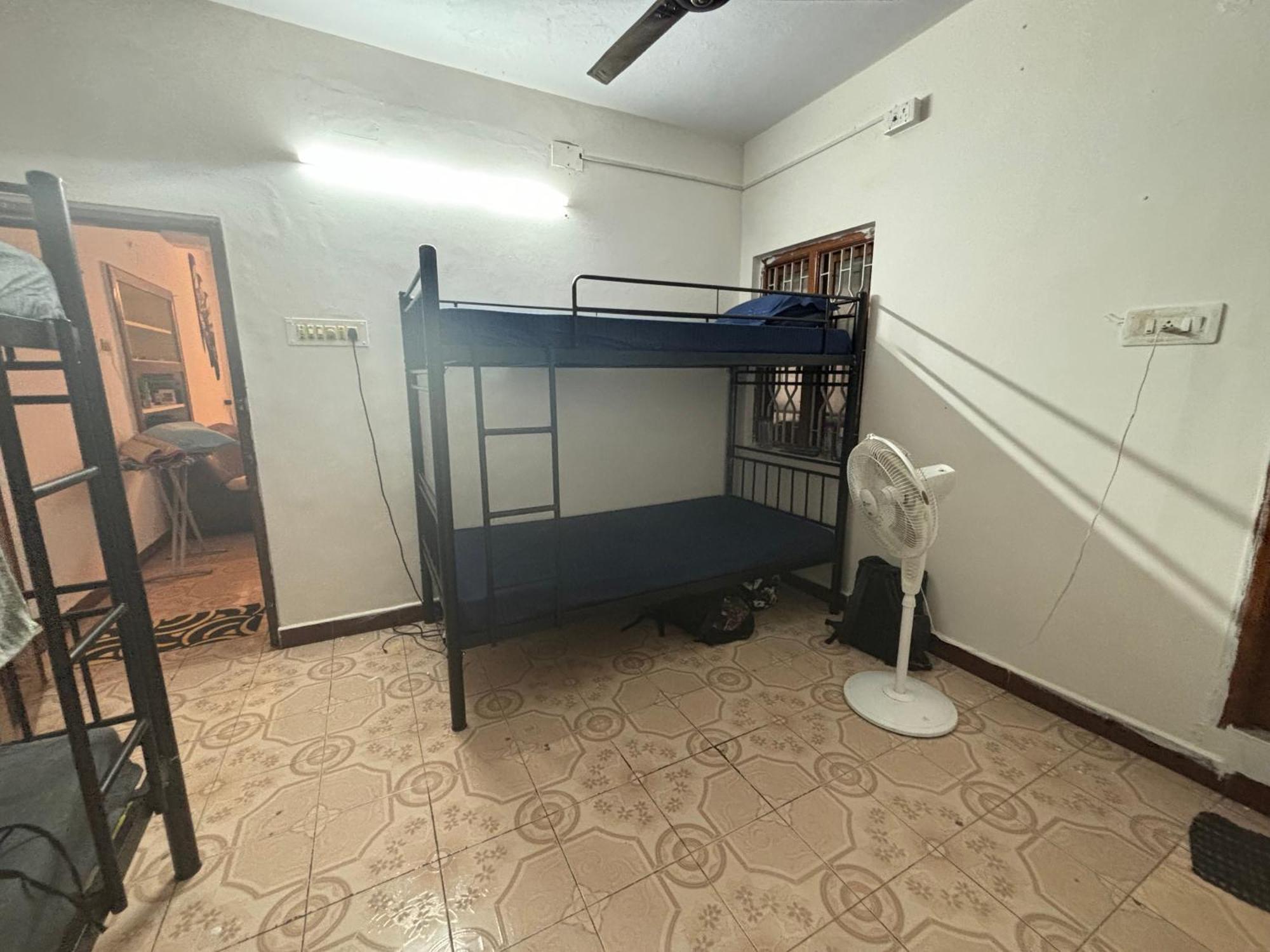 Hostel Madras Екстер'єр фото